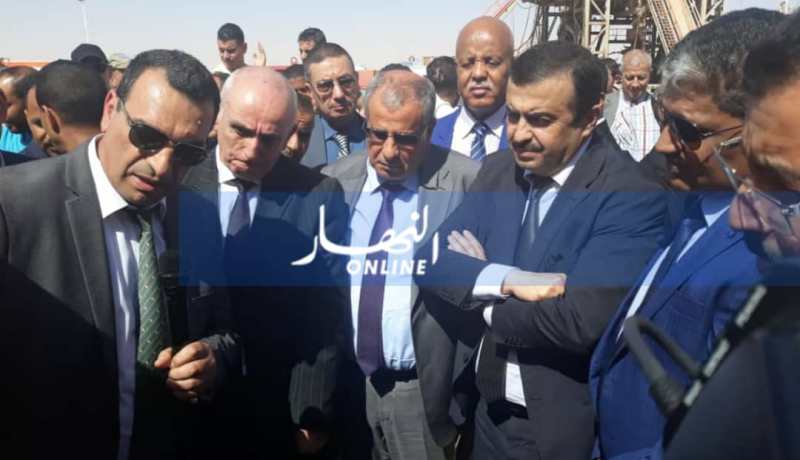 بالصور.. وزير الطاقة يقف على إنجاز أول بئر بترولي استكشافي ERTA بتندوف