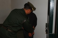 محـاكمة ابـن وزيـر إيـفـواري بـتـهـمـة الـحــرڤـة والإحـتـيــال