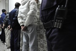 لصوص يهاجمون سيارة مقاول ويسلبونه 300 مليون سنتيم في الشلف