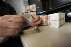 لواء مزيّف يبيع قطعة أرض وهمية ويسلب ضحاياه الملايير