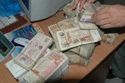 اكتشاف مطبعة لتزوير الدينار الجزائري في إيطاليا!