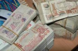 تفكيك شبكة مختصة في تزوير الأوراق النقدية يمتد نشاطها إلى 4 ولايات