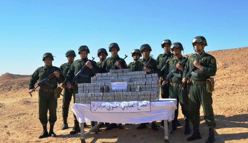 توقيف 6 بارونات في بشار وحجز 248 كلغ من “الكيف” بتندوف