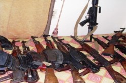 سكان طرابلس يتظاهرون احتجاجا على فوضى انتشار السلاح