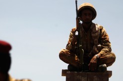 مقتل ضابط وعنصر في الشرطة برصاص مجهولين في جنوب اليمن