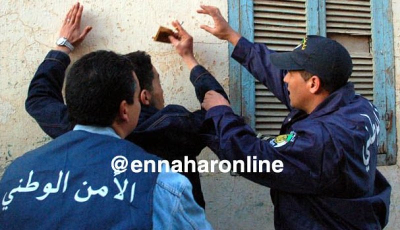 توقيف أب وإبنه يقومان بترويج المخدرات