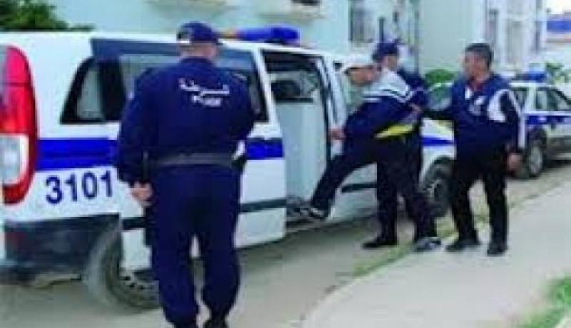 توقيف شخص احتال على شركة لبيع الأدوات الكهرومنزلية ببرج بوعريريج