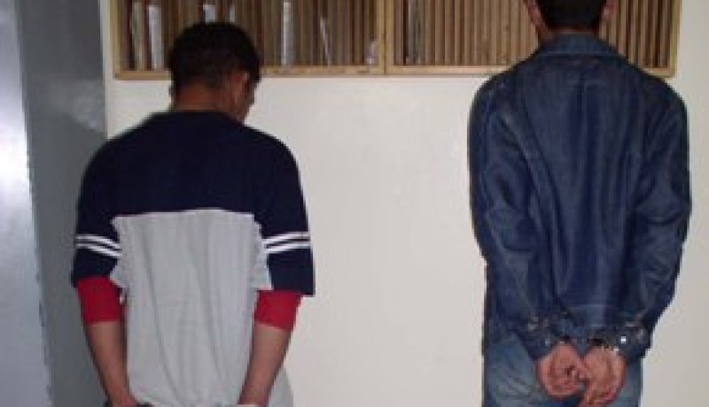 توقيف سارقي‮ ‬محل تجاري‮ ‬من بينهم قاصر ببوفاريك