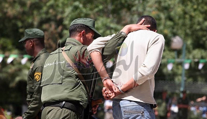 الدرك يوقف شخصا بحوزته 6 بندقيات صيد في خنشلة