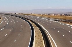 تسليم 135 كلم من مشروع الطريق السيار شمال جنوب نهاية 2016