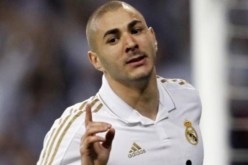 بنزيمة أحلم باللعب مع ميسي ومورينيو الأول في العالم