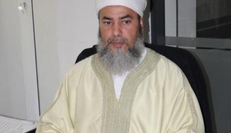 بالفيديو الشيخ شمس الدين الجزائري  يدعو سكان عين صالح إلى تهدئة الأوضاع