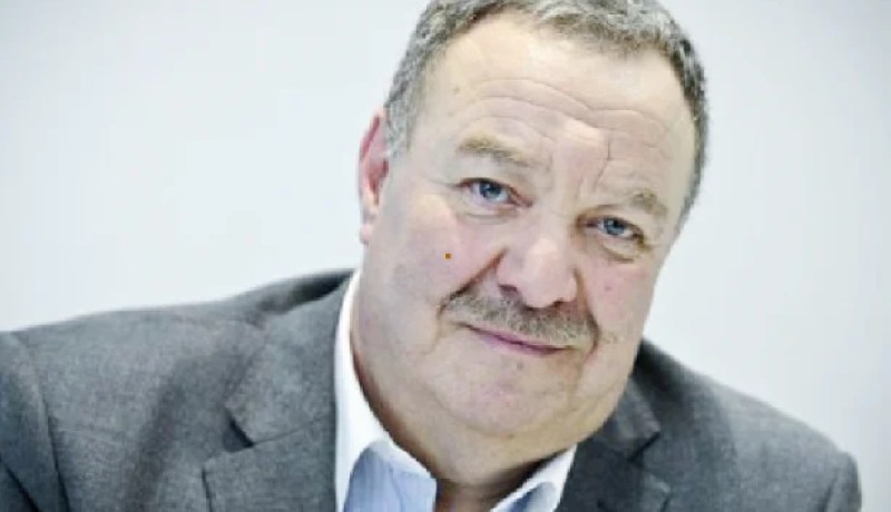 افتتاح مكتبة جزائرية بباريس قريبا