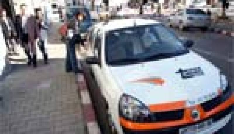 التماس عقوبات ما بين 3 إلى 10 سنوات في حق مسؤولي “راديو طاكسي”