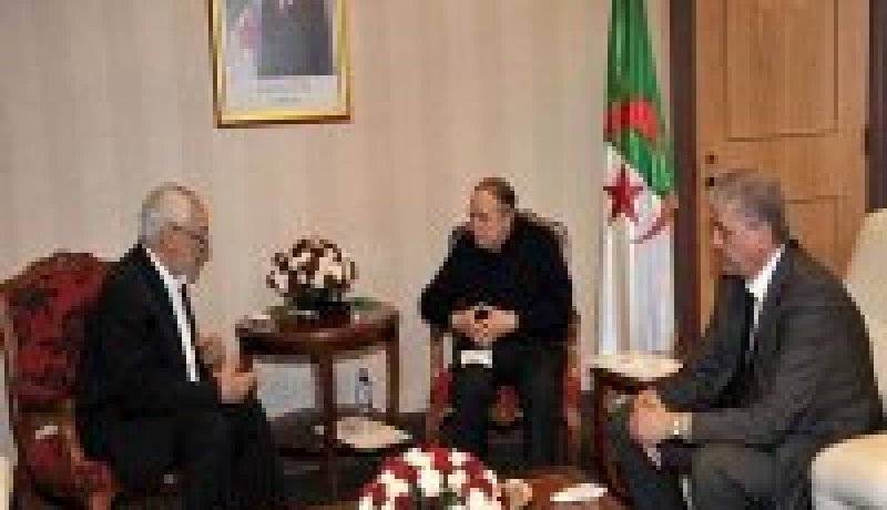 الرئيس بوتفليقة يستقبل رئيس حركة النهضة التونسية
