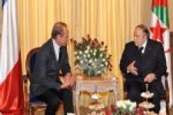 الرئيس بوتفليقة يستقبل عمدة باريس