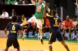 الجزائري يحقق الفوز على أنغولا 23-19 المنتخب