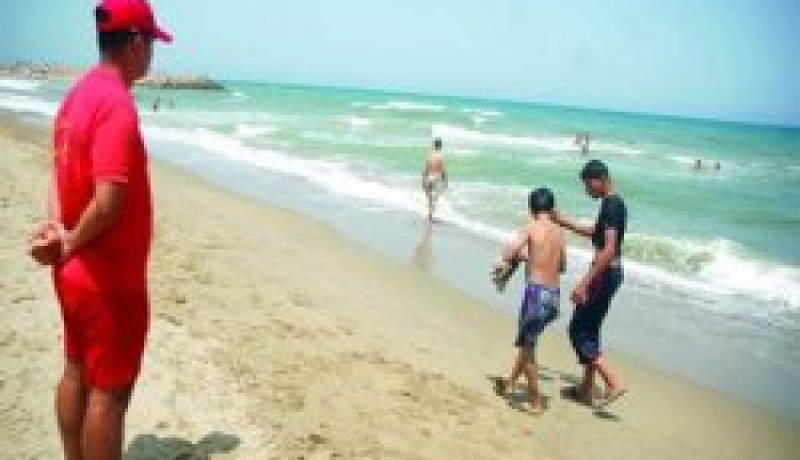 إنقاذ 76 شخصا من موت محقق عبر شواطئ الطارف