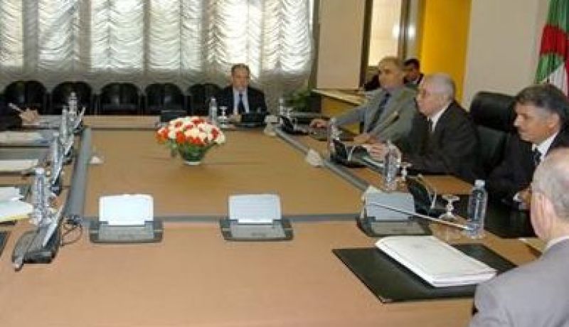 مرباح يؤكد رغبة حزبه في مرافقة رئيس الجمهورية في مسار التغيير