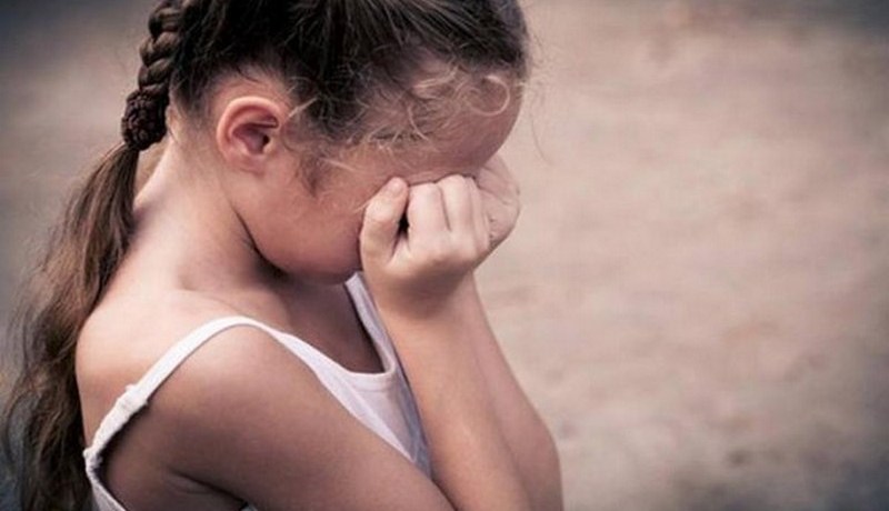 4 سنوات حبسا لشيخ يمارس الجنس على طفلة مقابل الشيكولاطة