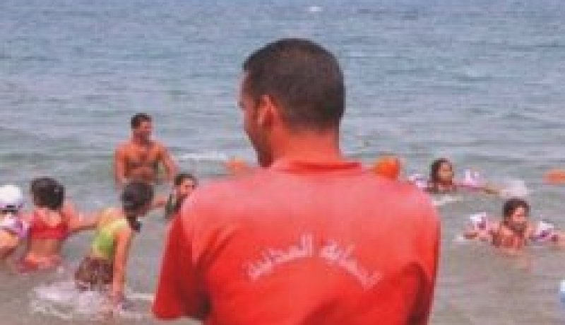 ؟10ألاف عون من الحماية المدنية لحراسة 360 شاطئا