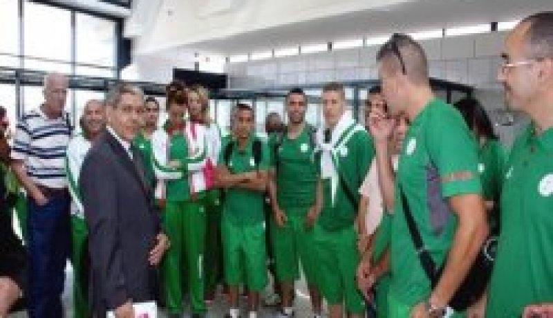 الفوج الثاني من الرياضيين الجزائريين يغادر الجزائر باتجاه لندن للمشاركة في الألعاب الاولمبية