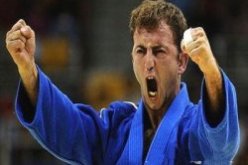 تأهل المصارع الجزائري مولود نورة  للدور نصف النهائي في الجيدو