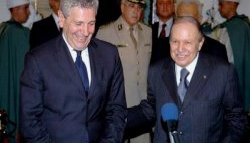 وزير الدفاع الإيطالي ينهي زيارة رسمية للجزائر