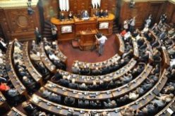 سلال يشرع في تقديم مخطط عمل الحكومة أمام أعضاء مجلس الامة