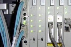 تشغيل 12 تجهيزا لشبكة “أمسان” في إطار عصرنة تكنولوجيات الإعلام والإتصال في عين تموشمنت