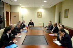 مساهل يتحادث مع ممثل الرئيس الروسي المكلف بمكافحة الارهاب