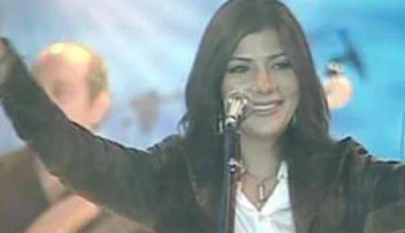 أصالة تتحدى القاعدة و تحيي حفل عدن