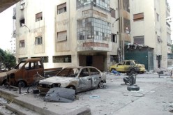 سقوط أكثر من 125 شخصا بين قتيل وجريح في هجوم مسلح على بلدة علوية بشمال سوريا