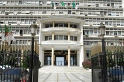 40 مليار دينار للنهوض بالتنمية المحلية وصيانة الطرقات