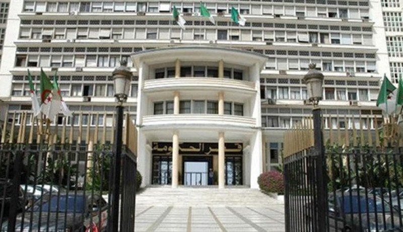 40 مليار دينار للنهوض بالتنمية المحلية وصيانة الطرقات