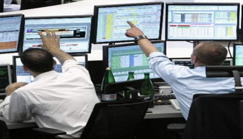 الأسهم الأوروبية تغلق مرتفعة بعد إقرار خطة التقشف باليونان