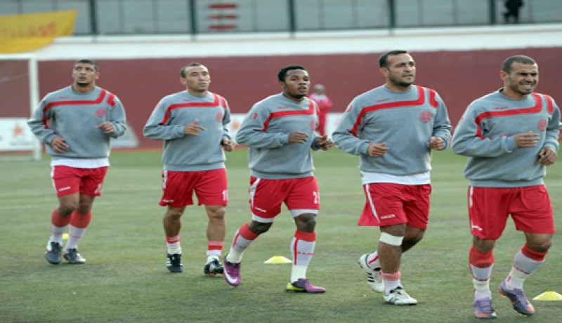 آيت جودي يطالب لاعبيه بضرورة التركيز على مباراة الوفاق