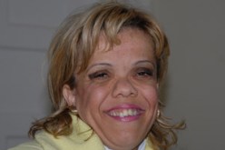 الممثلة عتيقة بعد مشاركتها  في “حال و أحوال” تقول: “النهار كانت فال خير عليا”