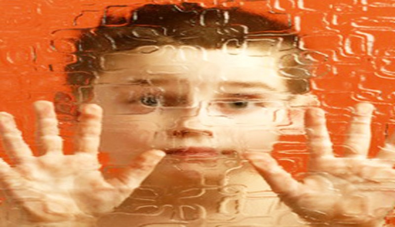 علماء يكتشفون اعراض مرض التوحد في الأشهر الأولى من عمر الطفل ببريطانيا