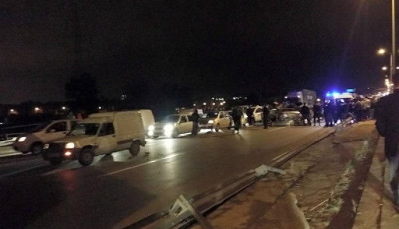 وفاة 4اشخاص في حادث مرور بالطريق السريع الرابط بين بن عكنون والدار البيضاء