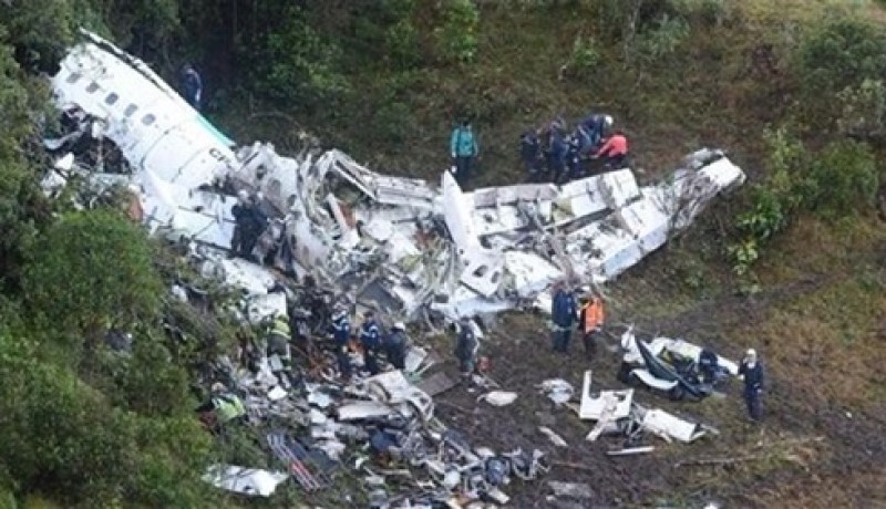 نفاد الوقود سبب تحطم طائرة الموت فوق كولومبيا