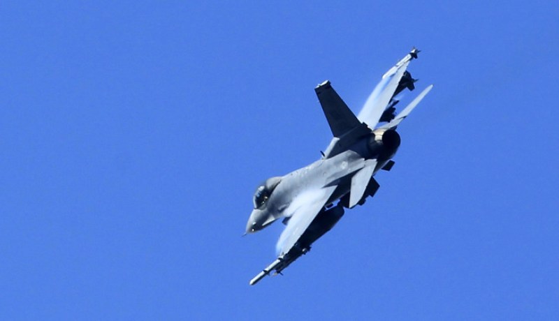 تحطم مقاتلة من طراز “F-16” في أفغانستان