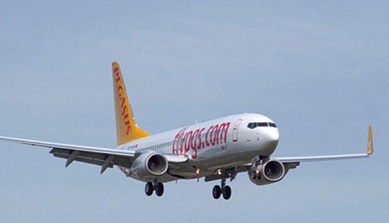 استنفار بمطار أورلي الدولي بعد الإبلاغ عن قنبلة بطائرة تركية