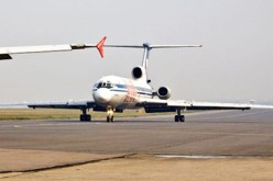 هبوط إضطراري لطائرة في موسكو و مقتل شخصين و جرح العشرات