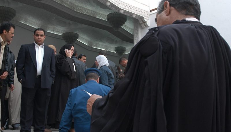 المجاهـــدون وأبنـــاء الشهـــداء ملزمـــون باجتيـــاز تكويـــن الكفــاءة المهنيــة للمحامـــاة 