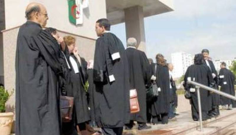 محامو العاصمة يقاطعون الجلسات لعدم ''قانونيتها''