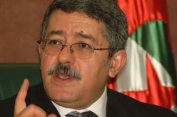 أويحيى يطالب الجميع بمد أياديهم للدولة لبناء الجزائر