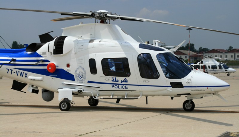 مروحيات الشرطة تُجري 695 طلعة جوية لتأمين المواطن وحماية الممتلكات