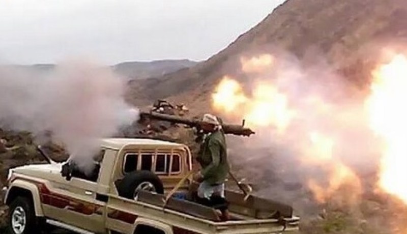 عشرات القتلى في اشتباكات بين الحوثيين وصالح في مدن يمينة متفرقة