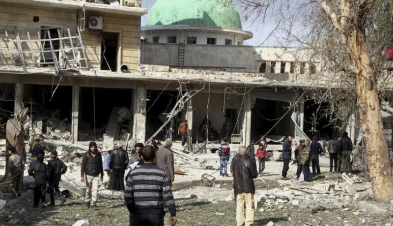آلاف من المدنيين تحت الحصار في حلب